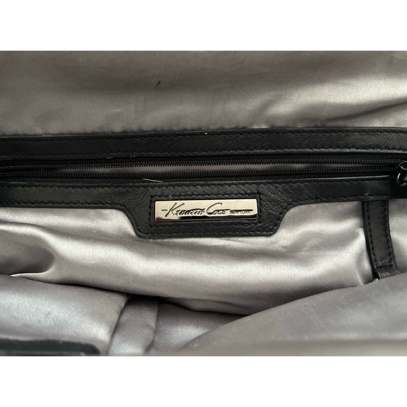 Kenneth Cole Black Leather Kiss Clasp Tote - Picture 7 of 15